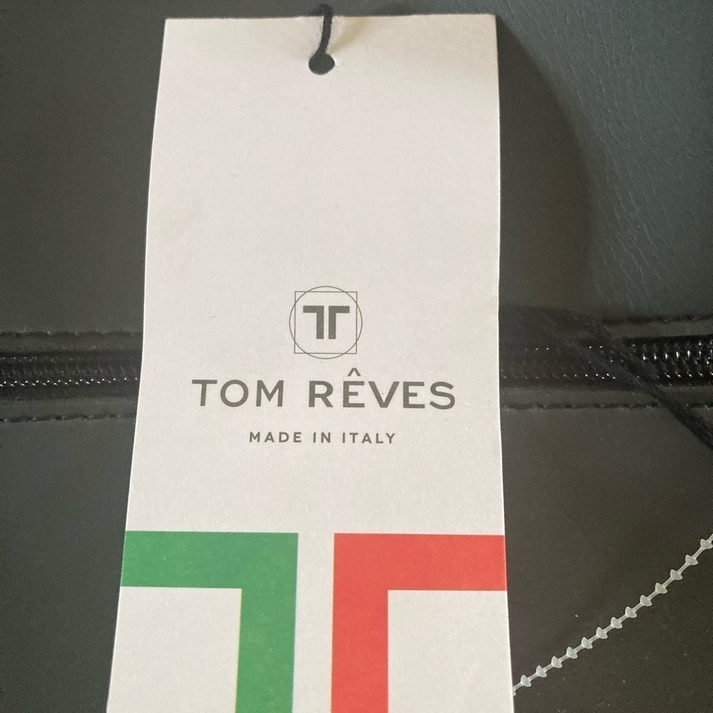 Tom Reves Men'sToiletry Bag NWT Made in Italy Snaps on each end for low profile - Picture 3 of 8